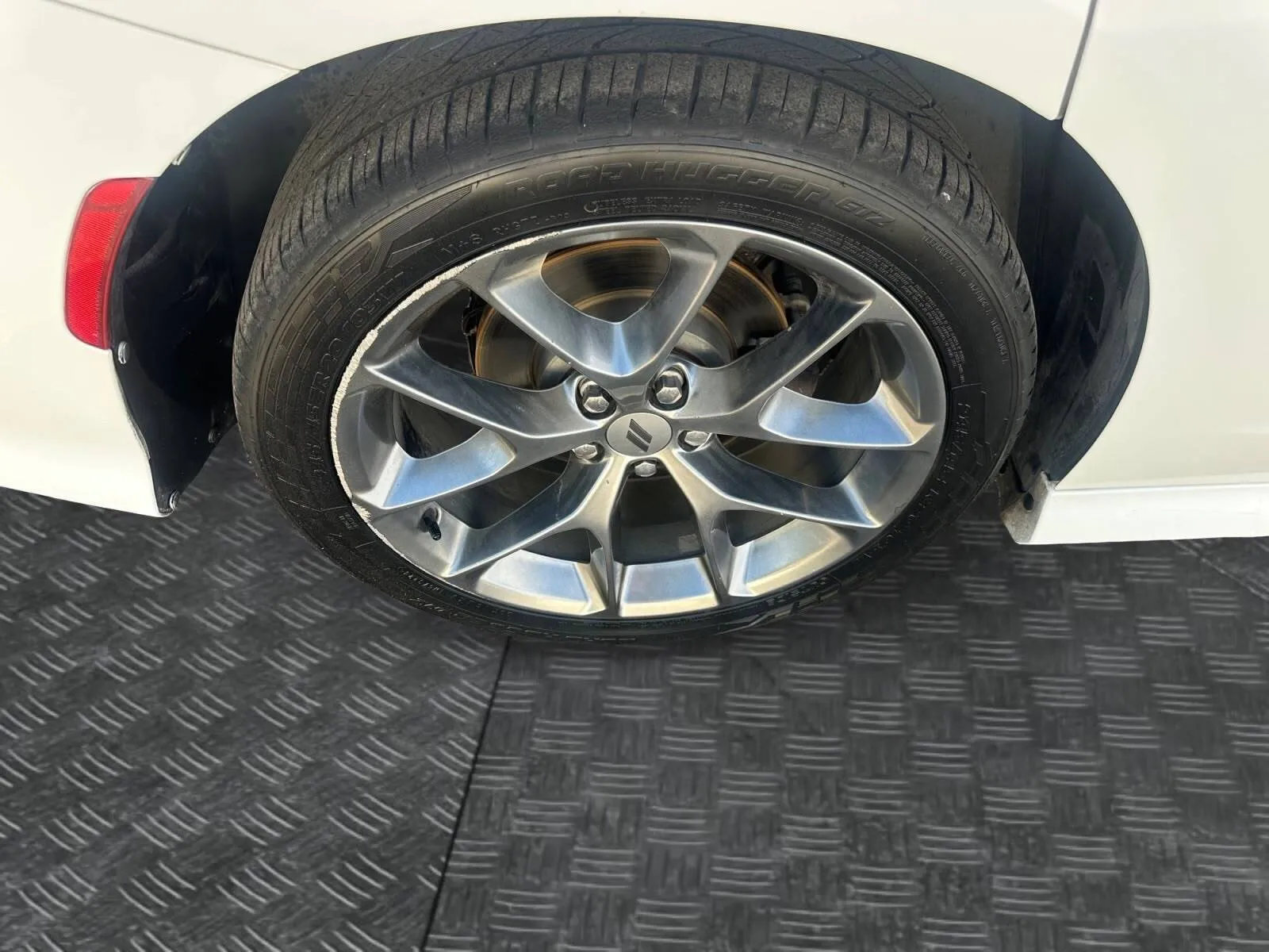 Dodge Charger photo 14