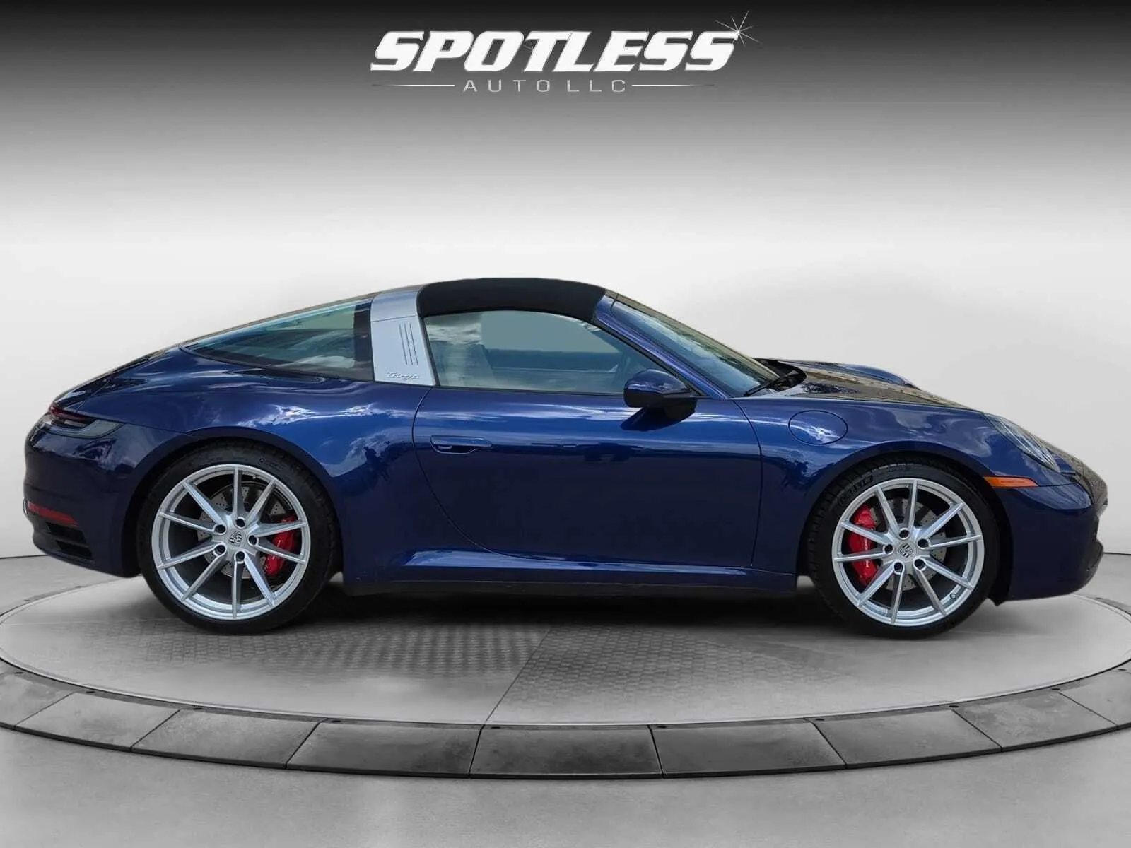 Porsche 911 photo 11