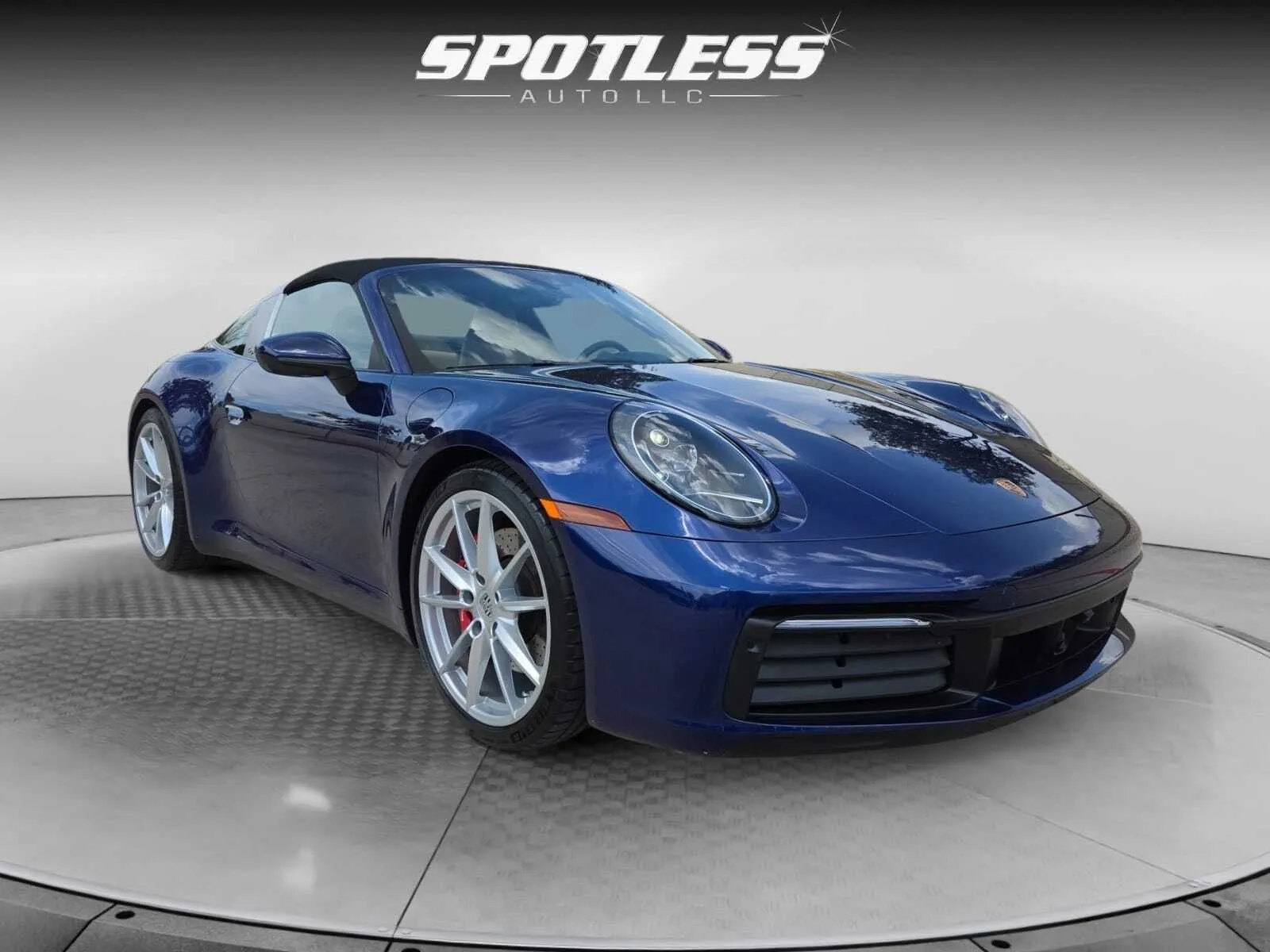 Porsche 911 photo 12