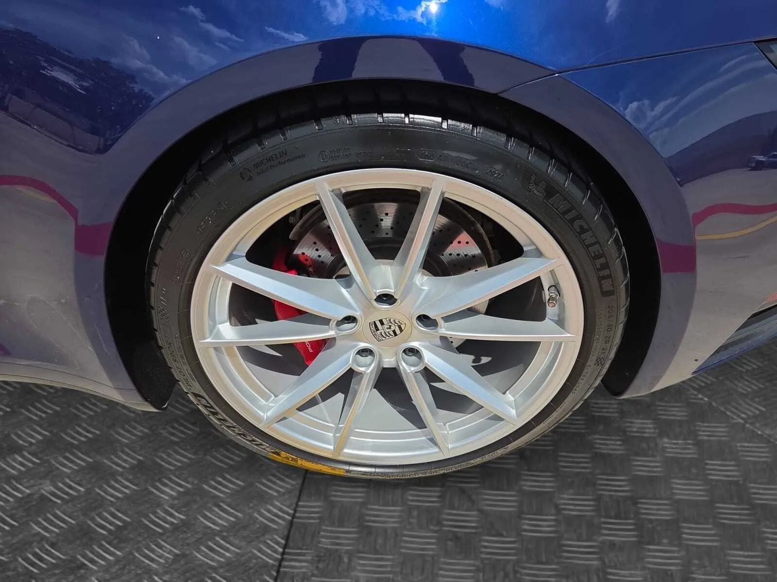 Porsche 911 photo 20