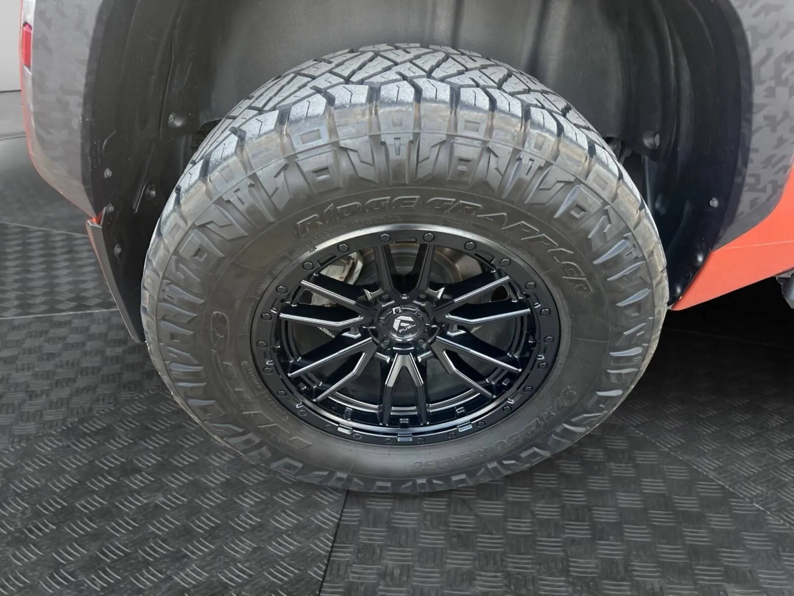 Toyota Tundra photo 14