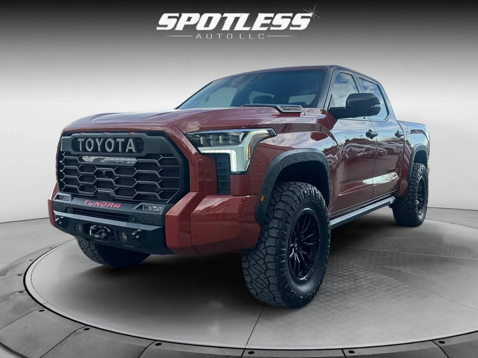 Toyota Tundra photo 3