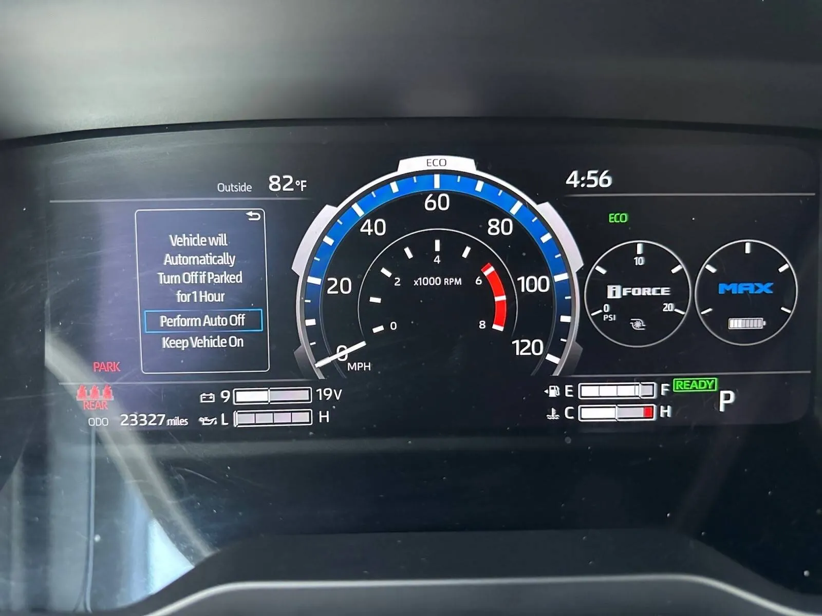 Toyota Tundra photo 18