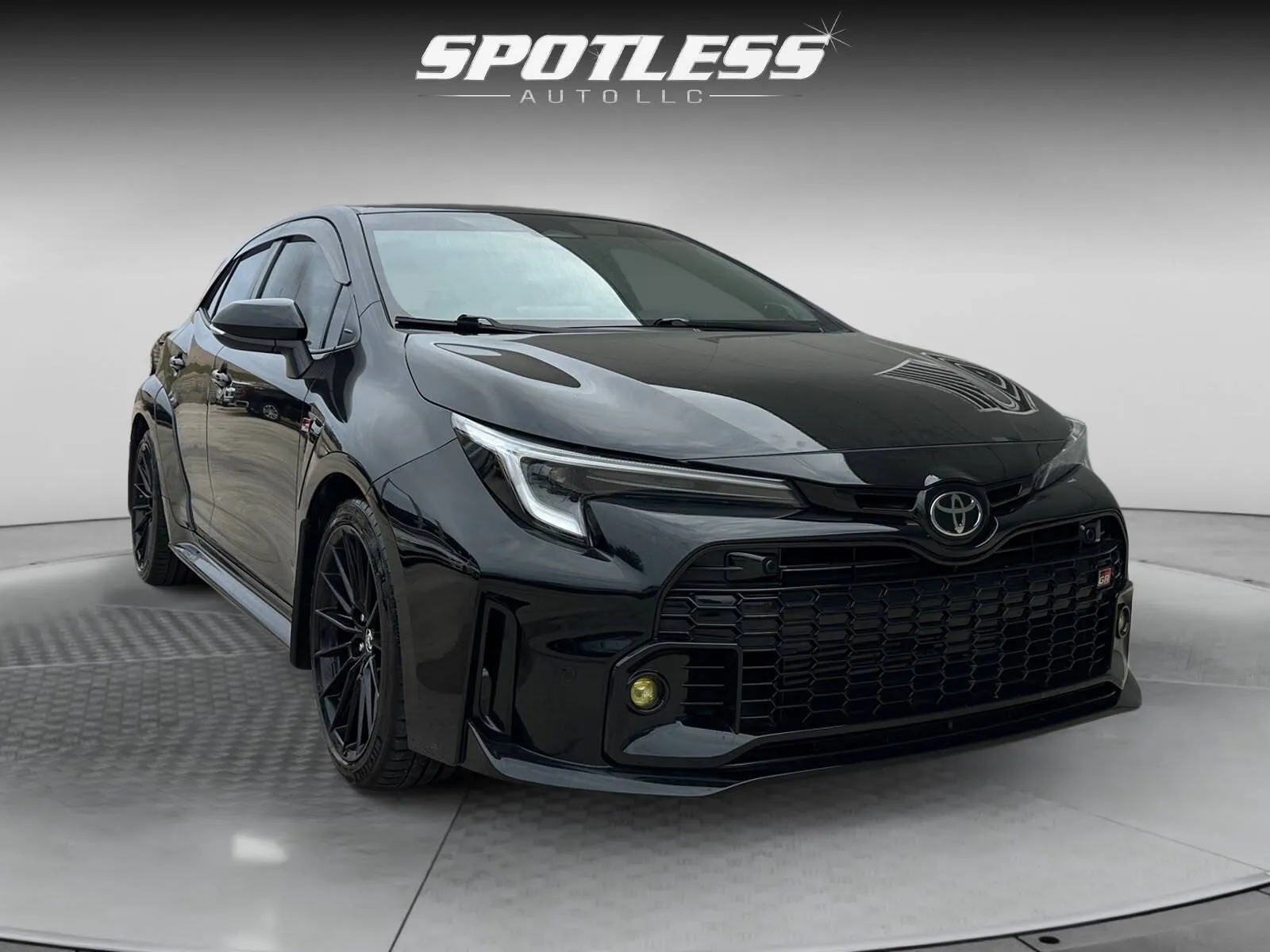 Toyota GR Corolla photo 11
