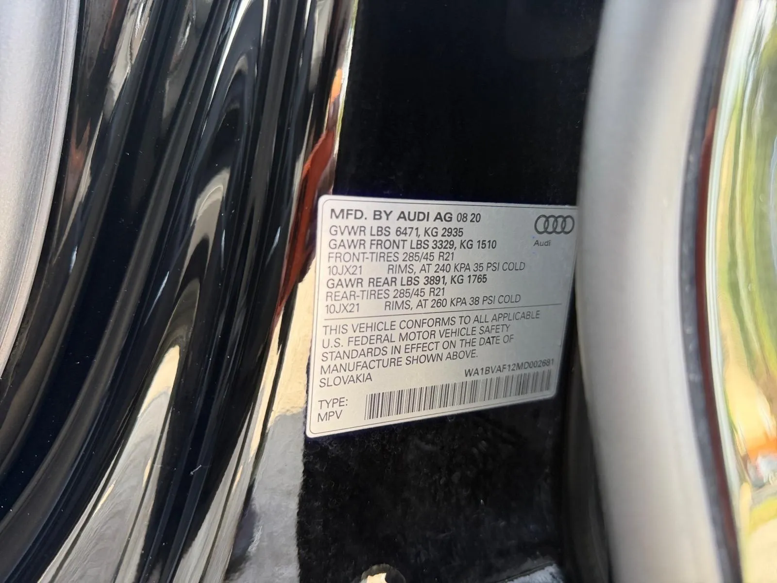 Audi Q8 photo 17