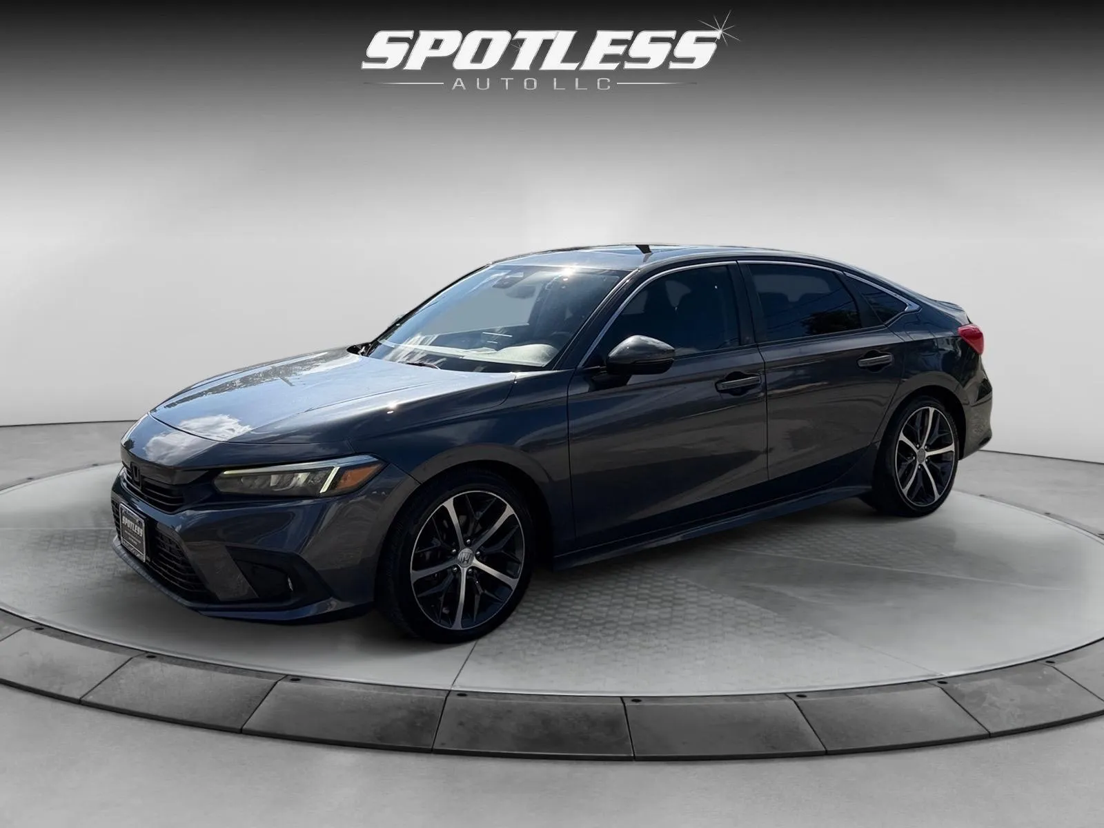 Gray 2022 Honda Civic Touring for sale in San Antonio, TX