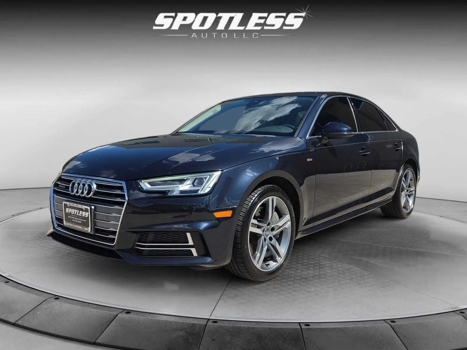 Audi A4 photo 3