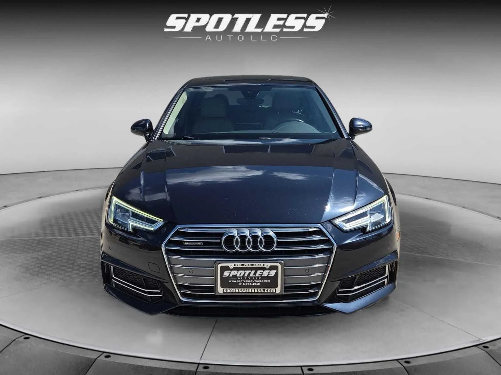 Audi A4 photo 10
