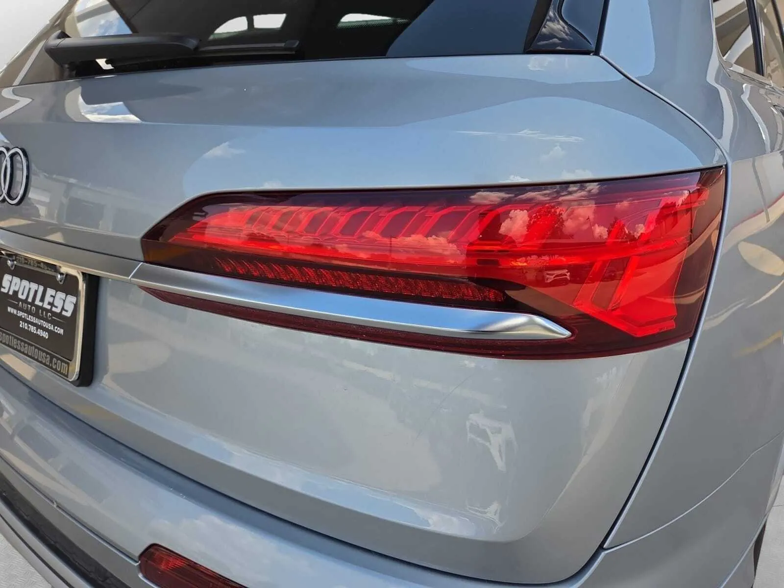2025 Audi Q7 Premium Plus - Photo 12