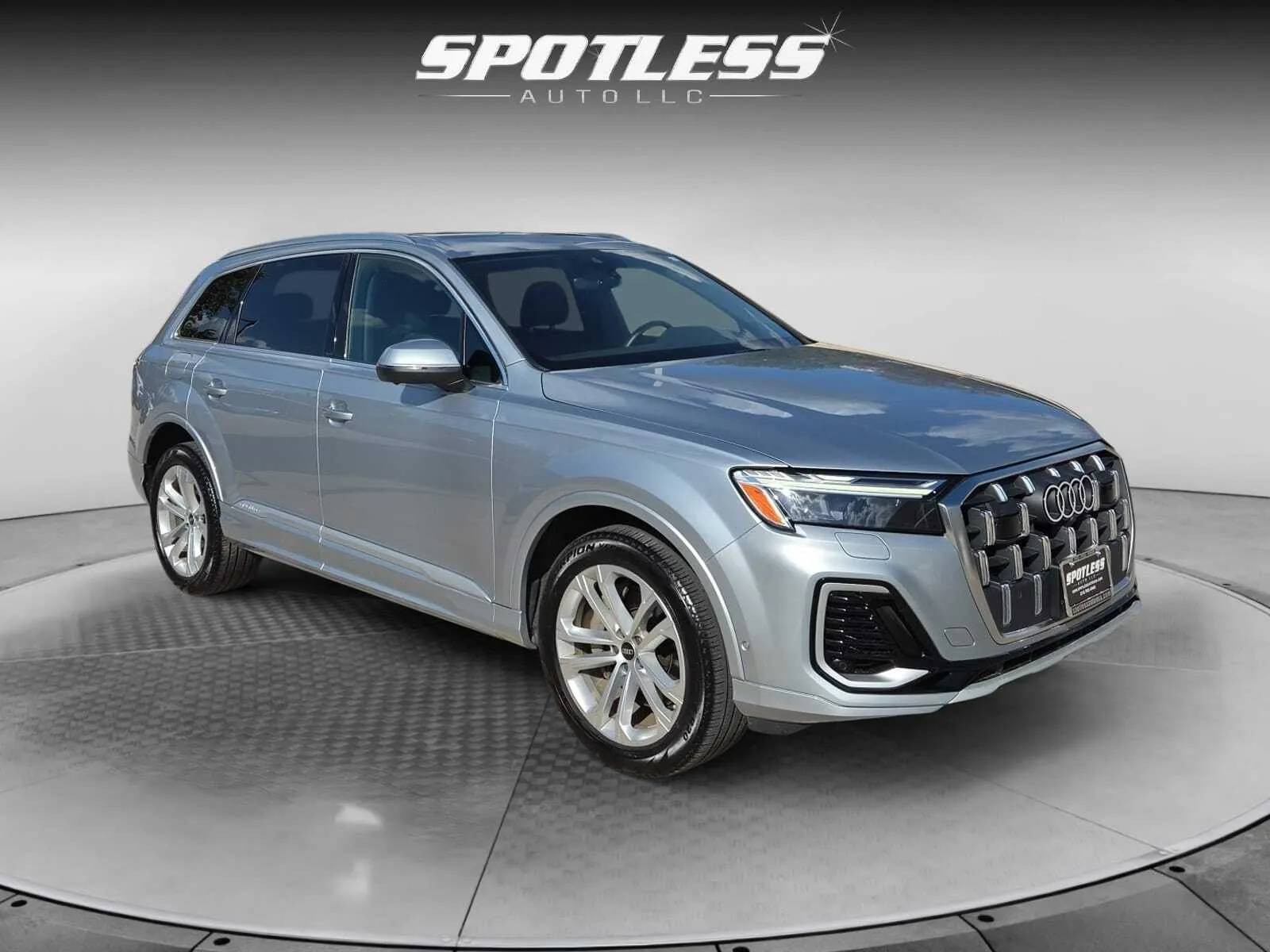 2025 Audi Q7 Premium Plus - Photo 11