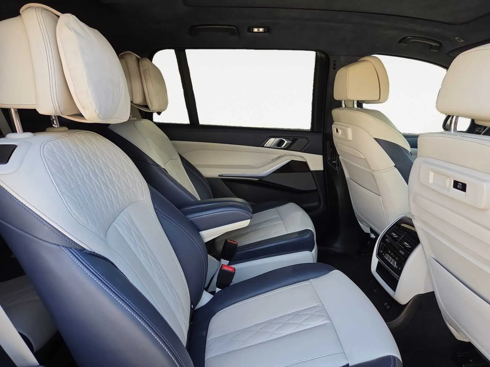 BMW X7 photo 26