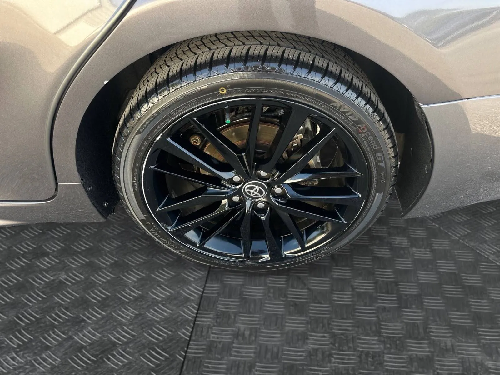 Toyota Camry photo 15