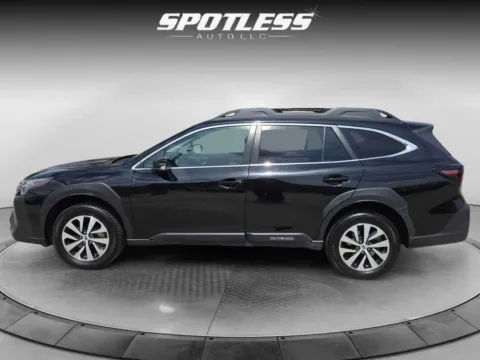 More photos of 2023 Subaru Outback Premium at Spotless Auto I-10, TX