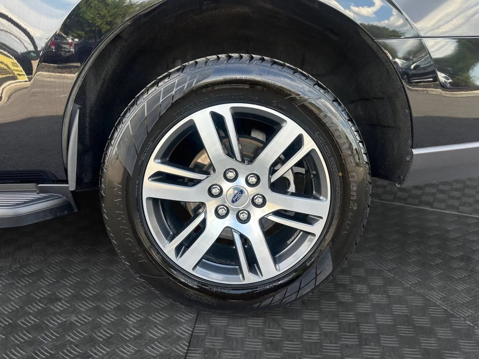 Ford Expedition photo 15