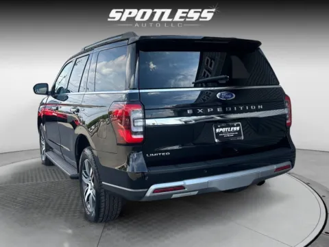 More photos of 2024 Ford Expedition Limited at Spotless Auto I-10, TX