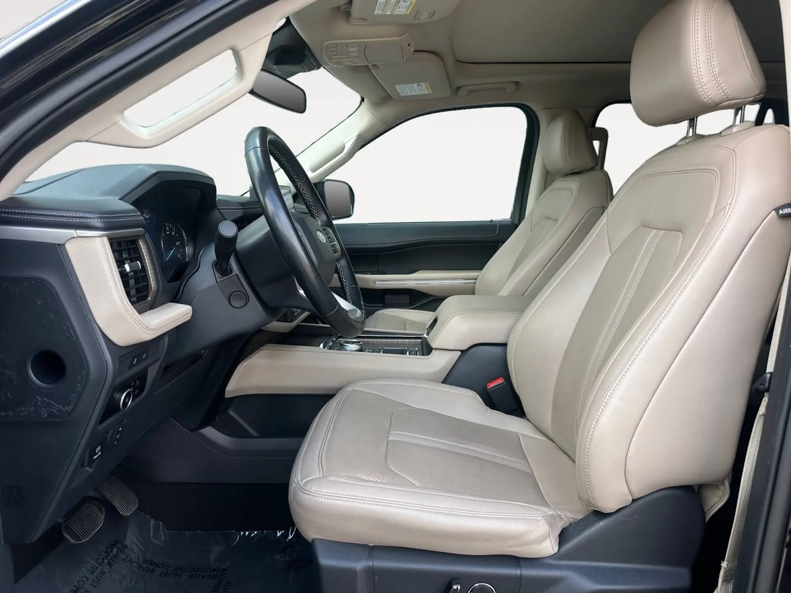 Ford Expedition photo 19