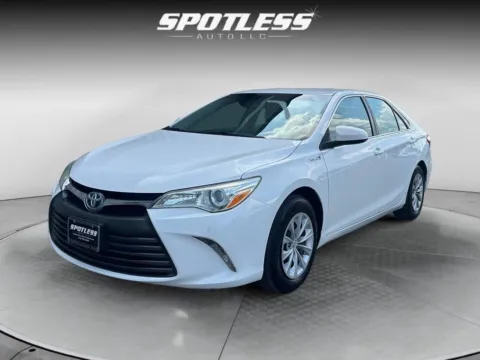Another view of 2016 Toyota Camry Hybrid for sale in San Antonio, TX at Spotless Auto I-10