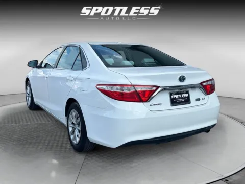 More photos of 2016 Toyota Camry Hybrid at Spotless Auto I-10, TX