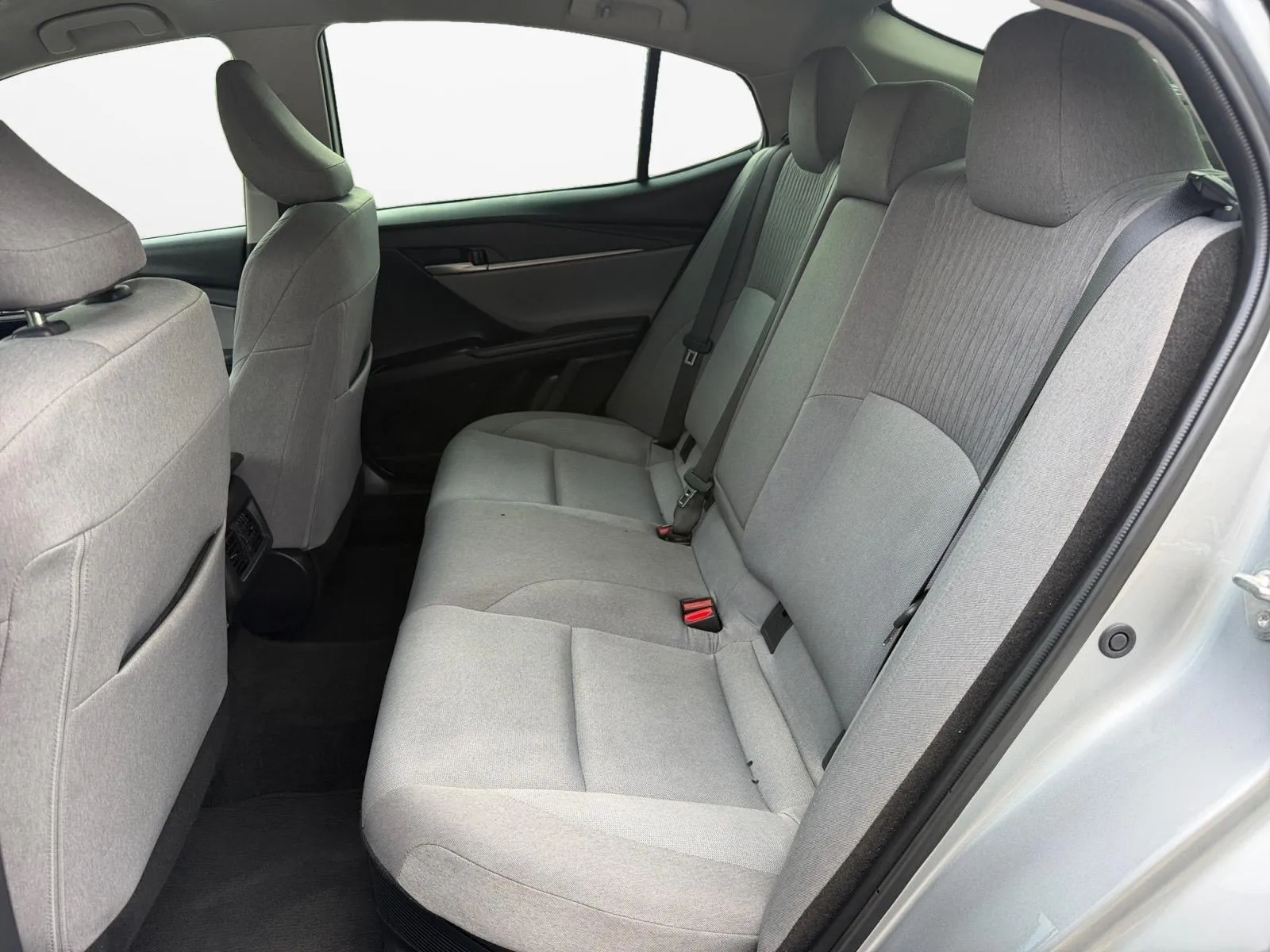 Toyota Camry photo 23