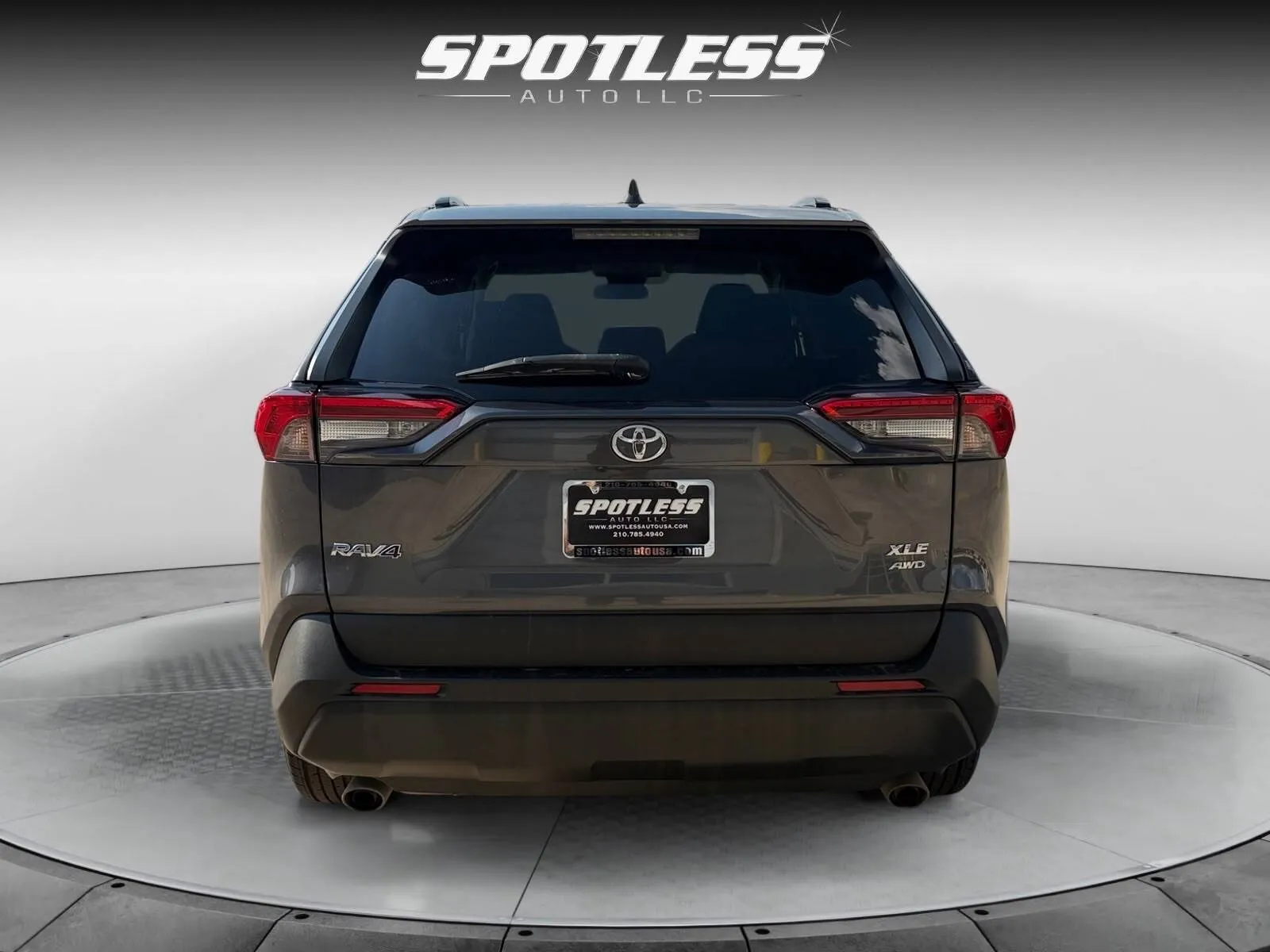 Toyota RAV4 photo 6