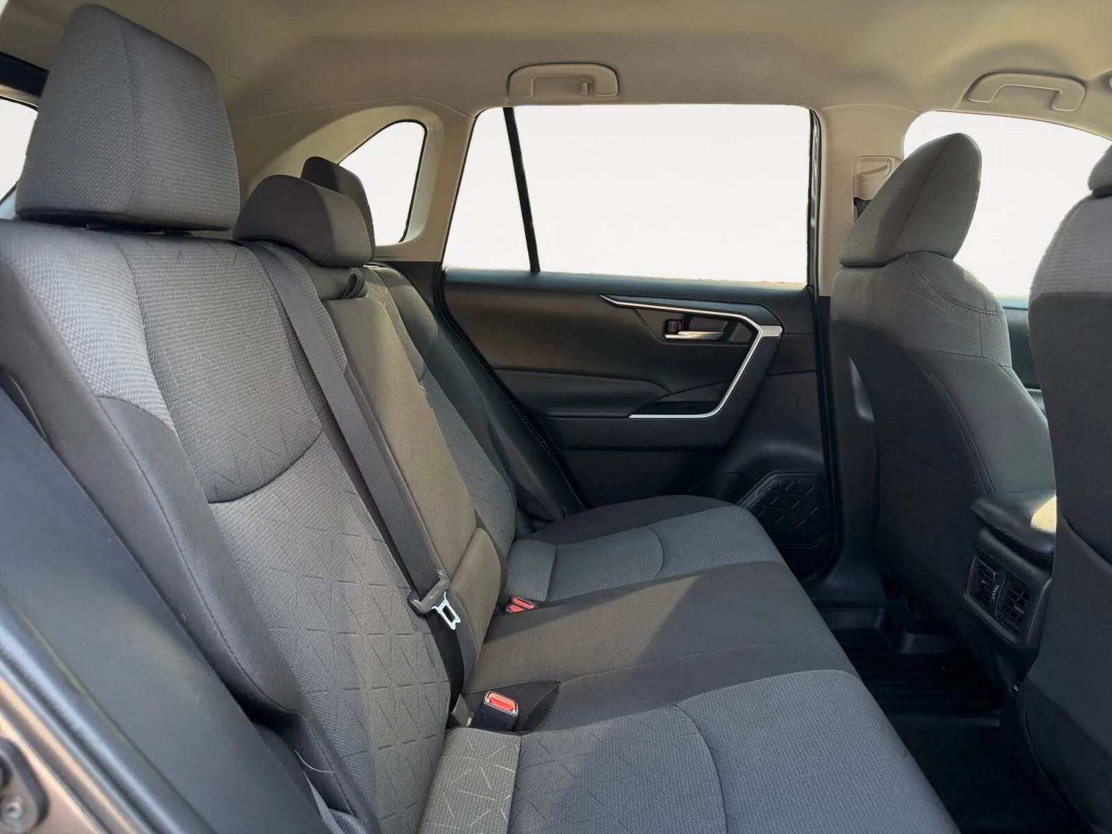 Toyota RAV4 photo 24