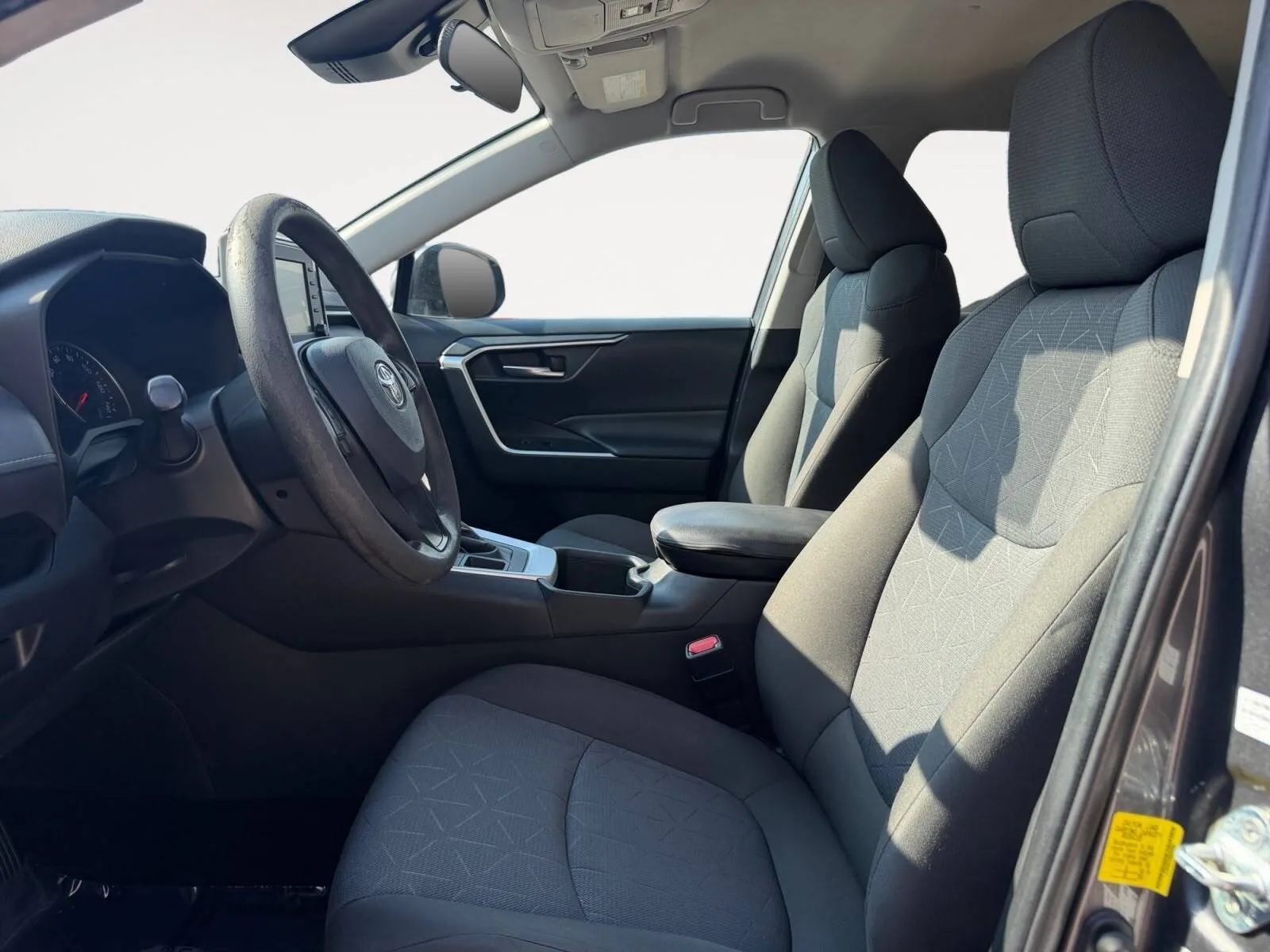 Toyota RAV4 photo 19