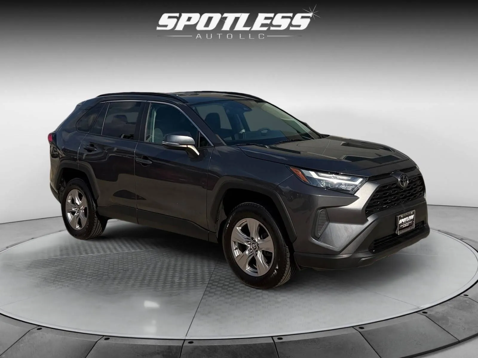 Toyota RAV4 photo 11