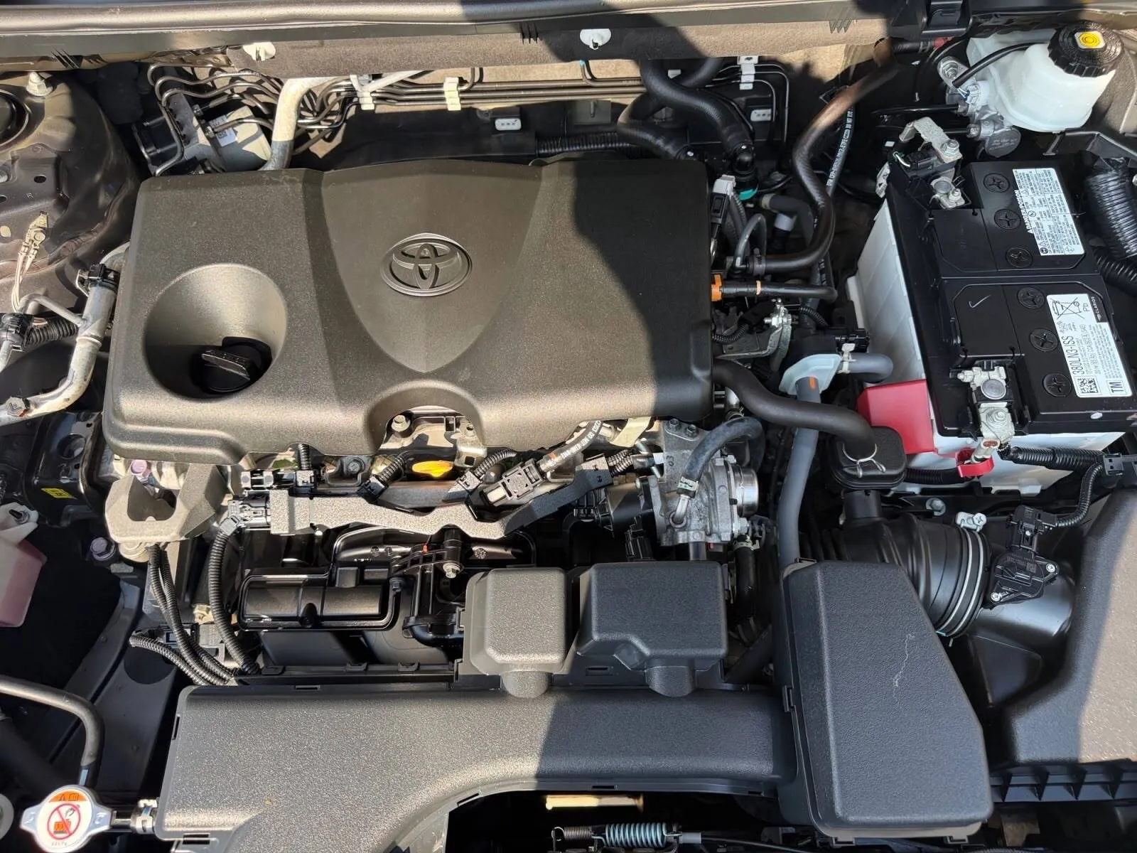 Toyota RAV4 photo 16