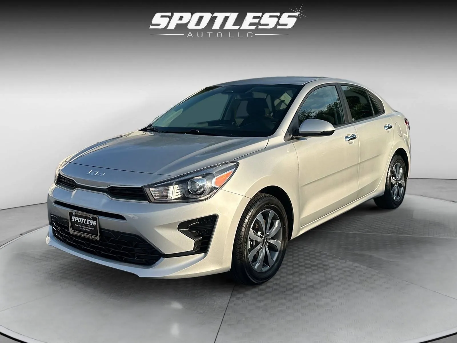 Kia Rio photo 3