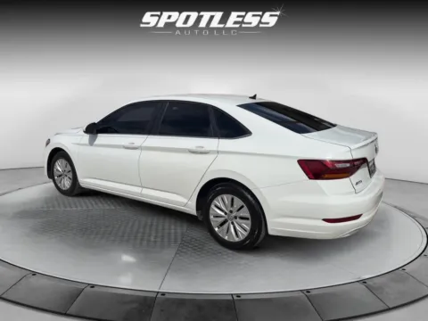 More photos of 2019 Volkswagen Jetta S at Spotless Auto I-10, TX