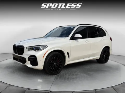 Another view of 2022 BMW X5 M50i for sale in San Antonio, TX at Spotless Auto I-10