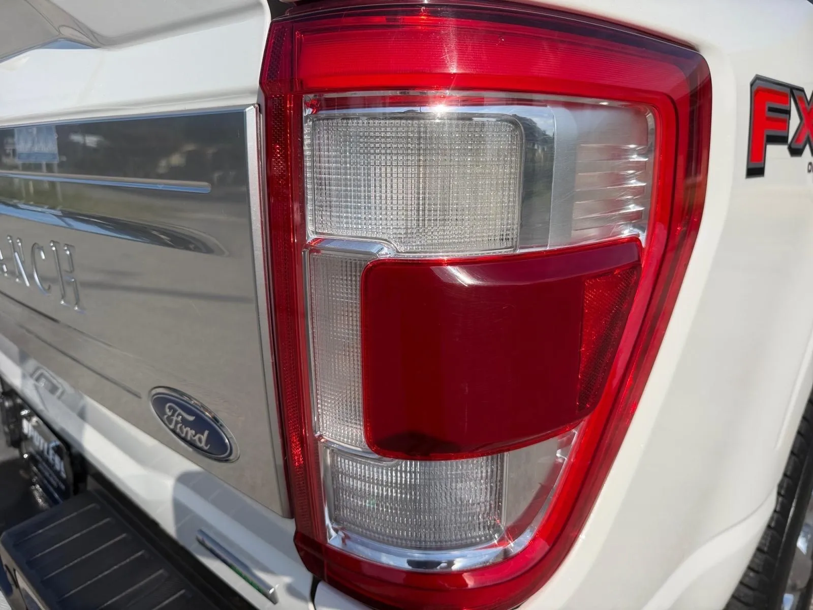 Ford F-150 photo 13