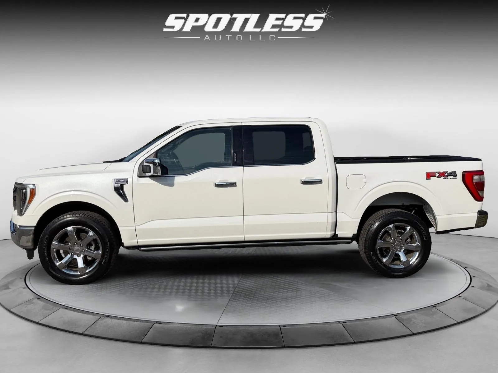 Ford F-150 photo 3