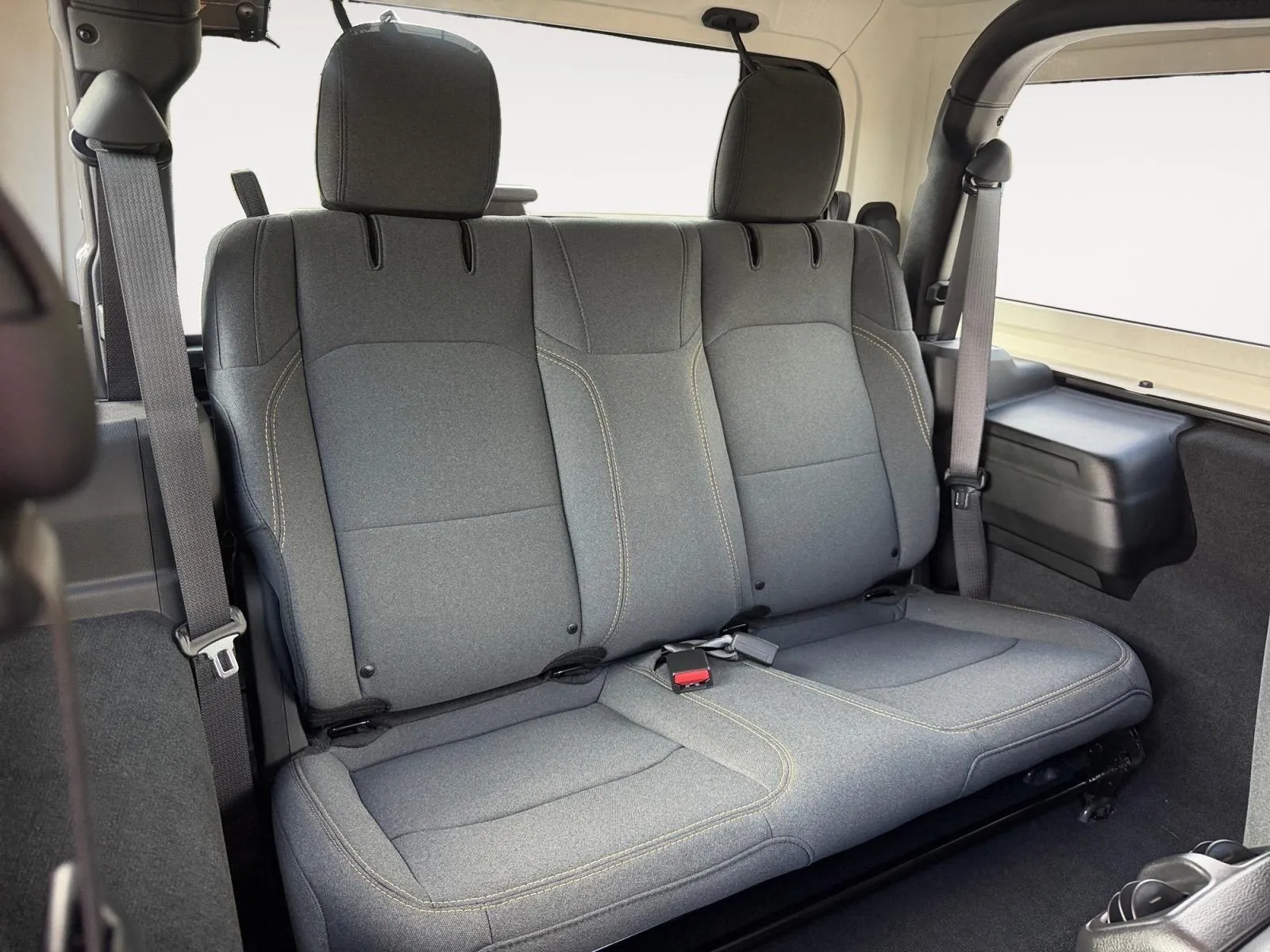 Jeep Wrangler photo 23