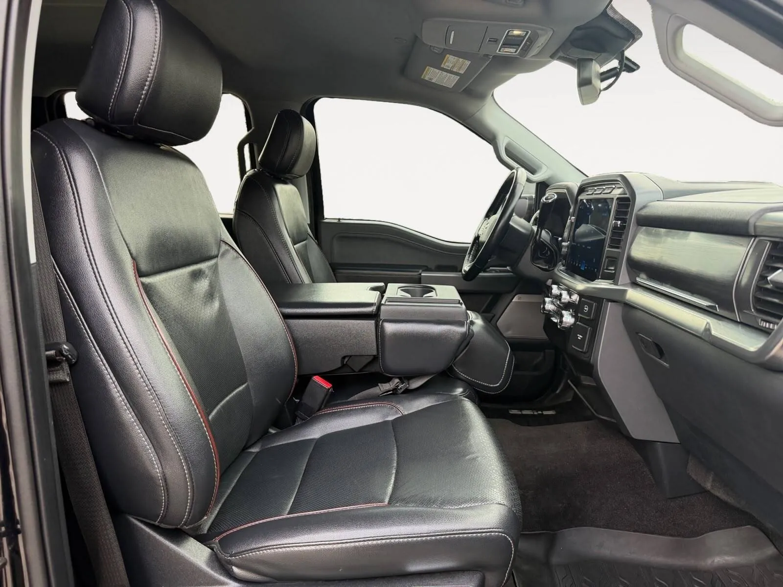 Ford F-150 photo 24