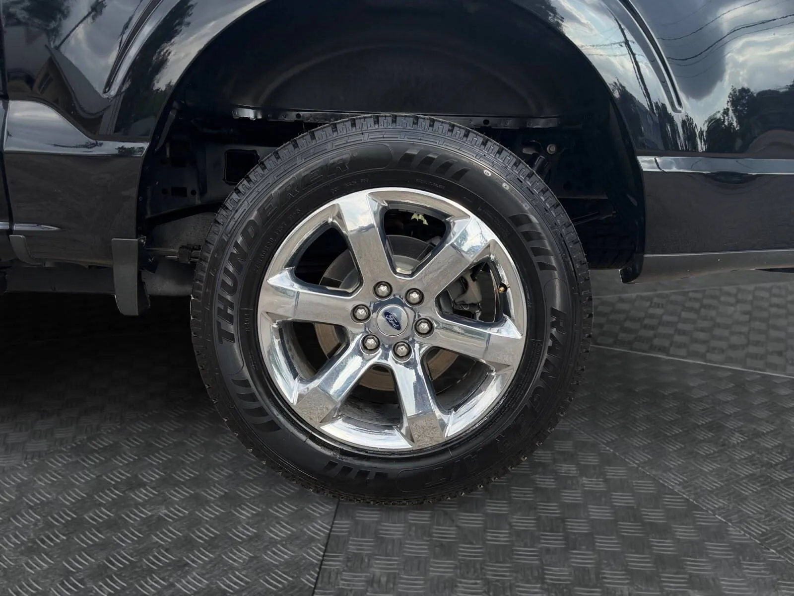 Ford F-150 photo 14