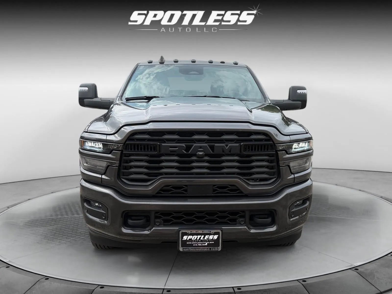 Ram 3500 photo 9