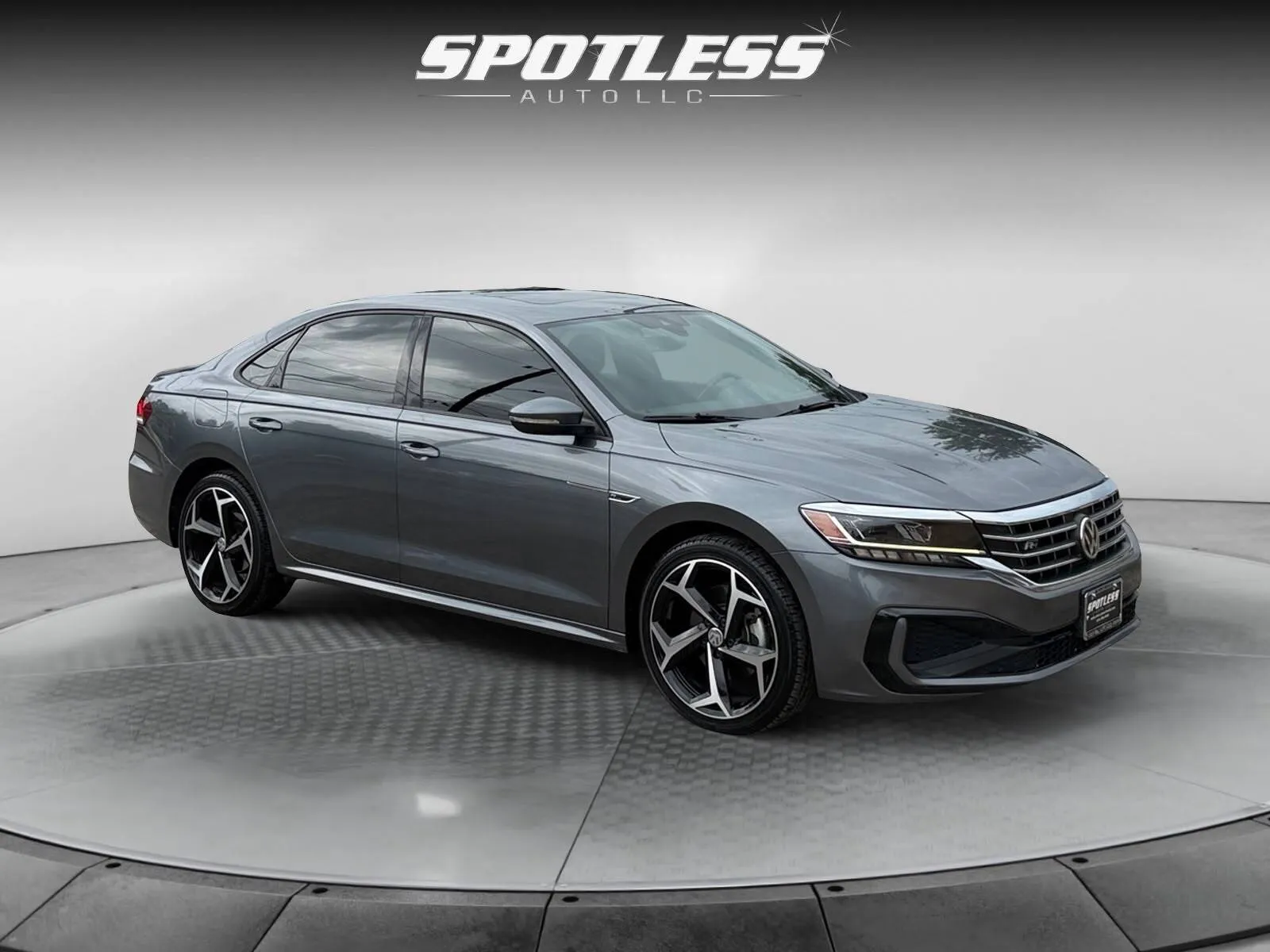 Volkswagen Passat photo 11
