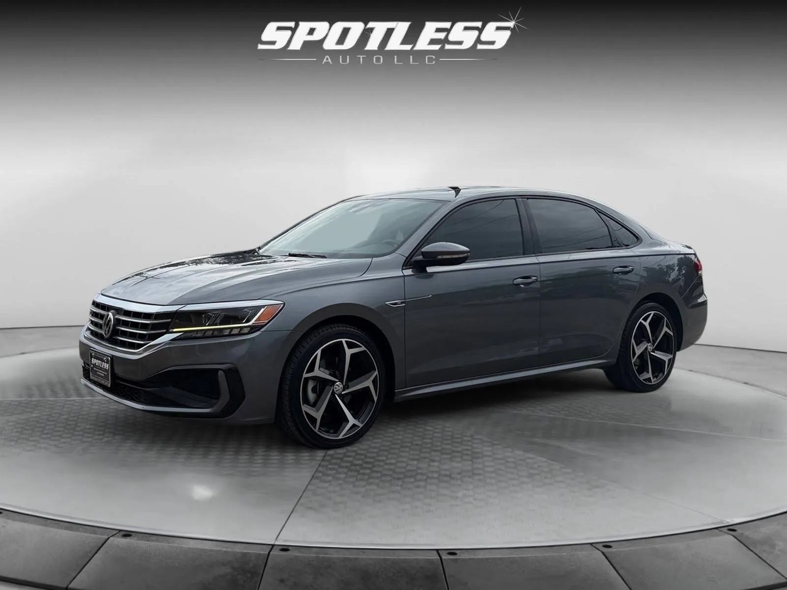 Volkswagen Passat photo 3