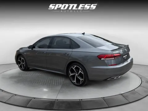 More photos of 2021 Volkswagen Passat R-Line at Spotless Auto I-10, TX