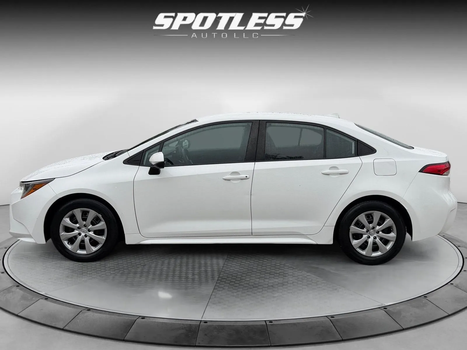 Toyota Corolla photo 4