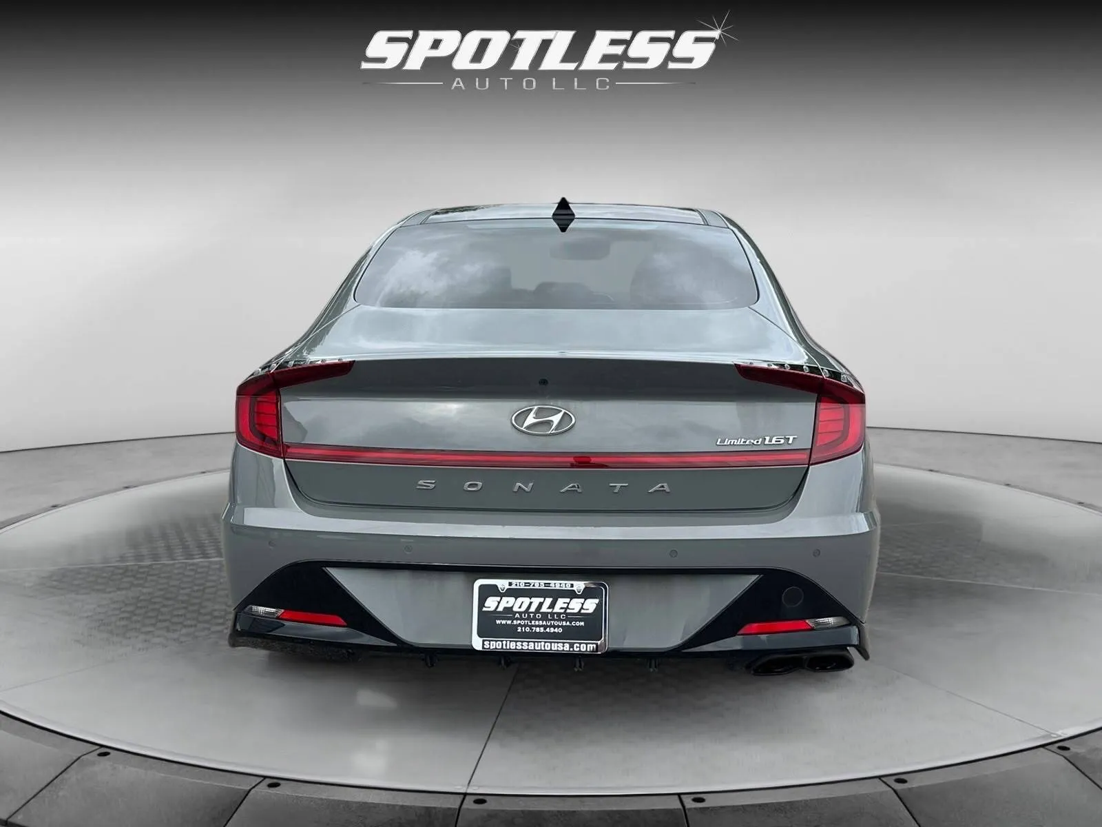 Hyundai Sonata photo 6