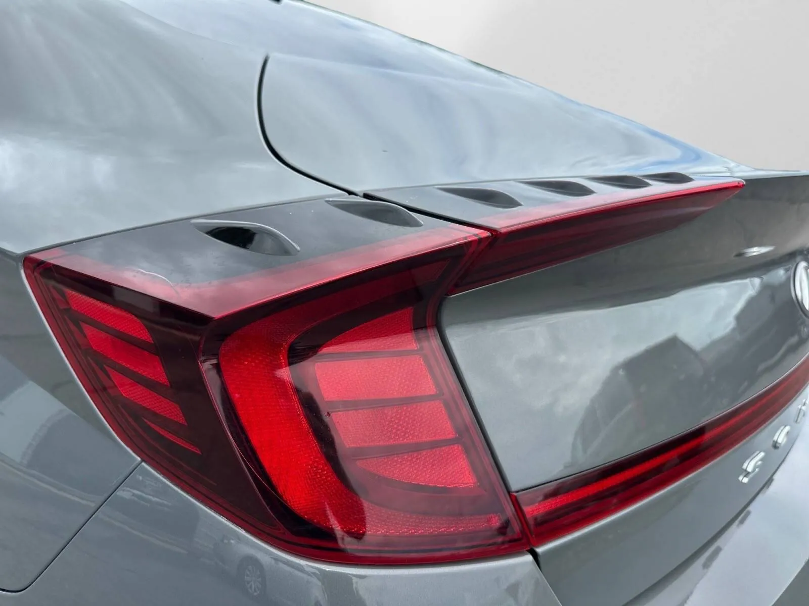 Hyundai Sonata photo 12