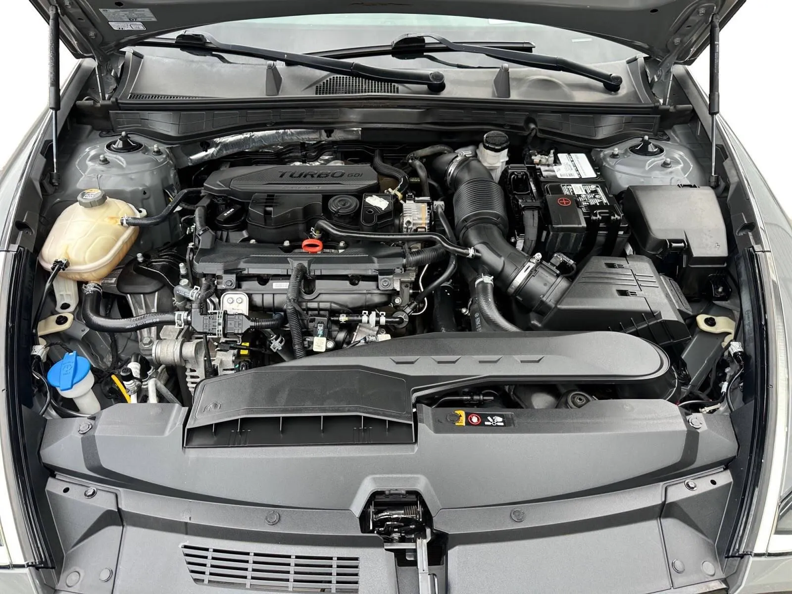 Hyundai Sonata photo 16