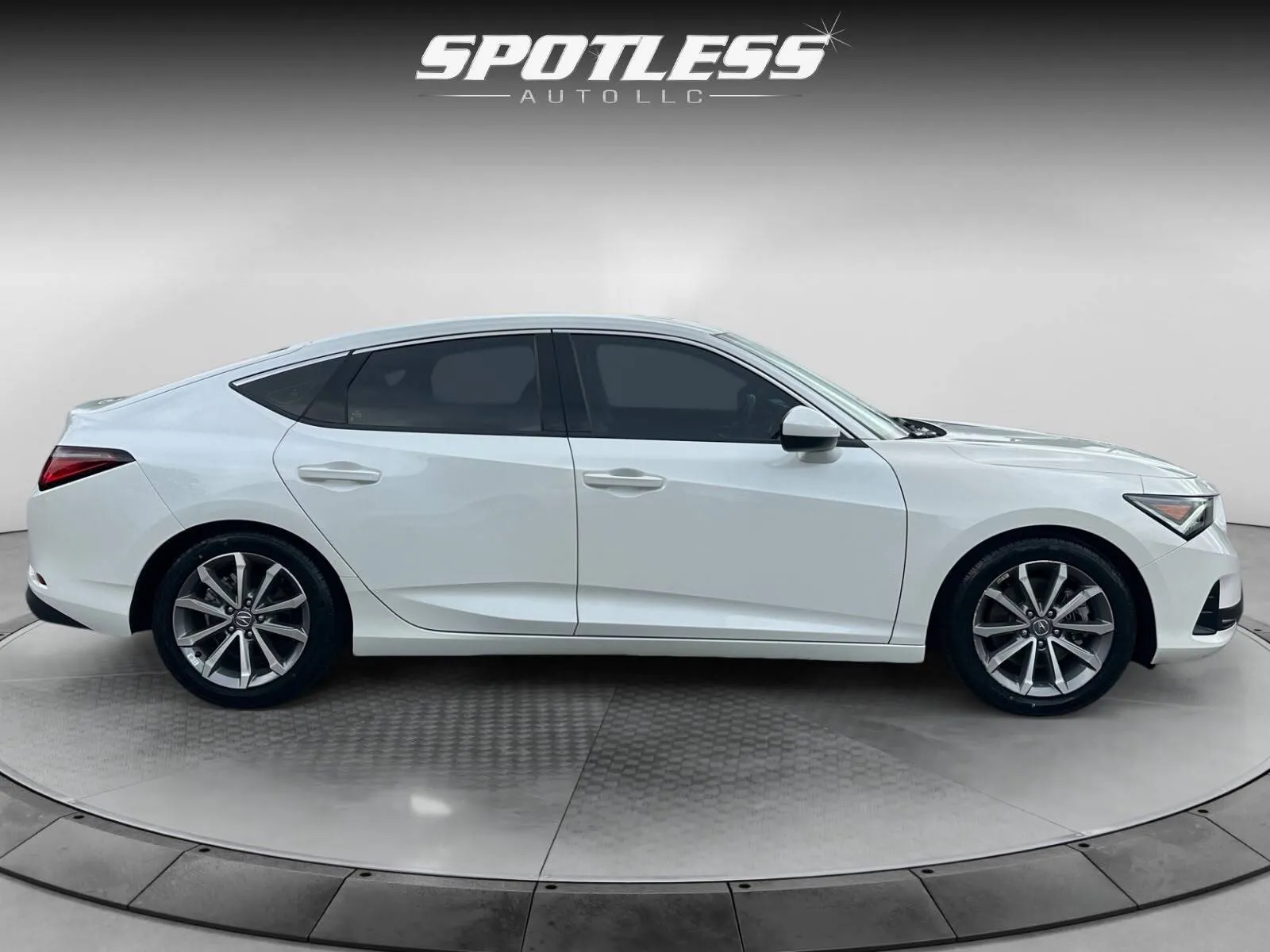 Acura Integra photo 8