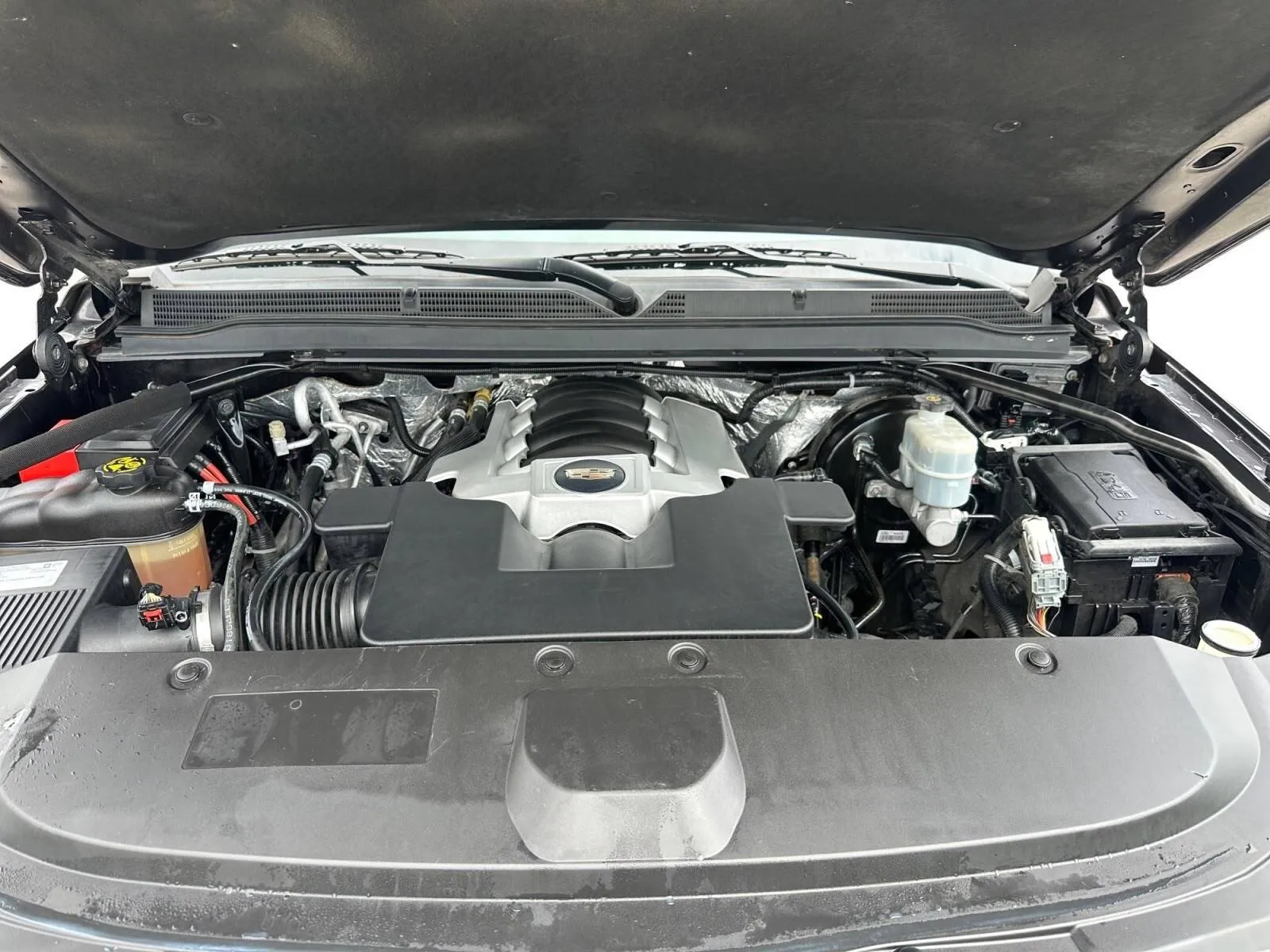 Cadillac Escalade photo 16