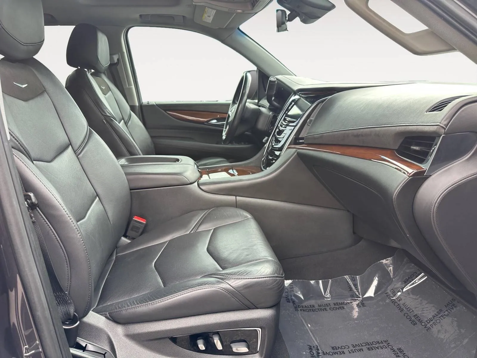 Cadillac Escalade photo 25