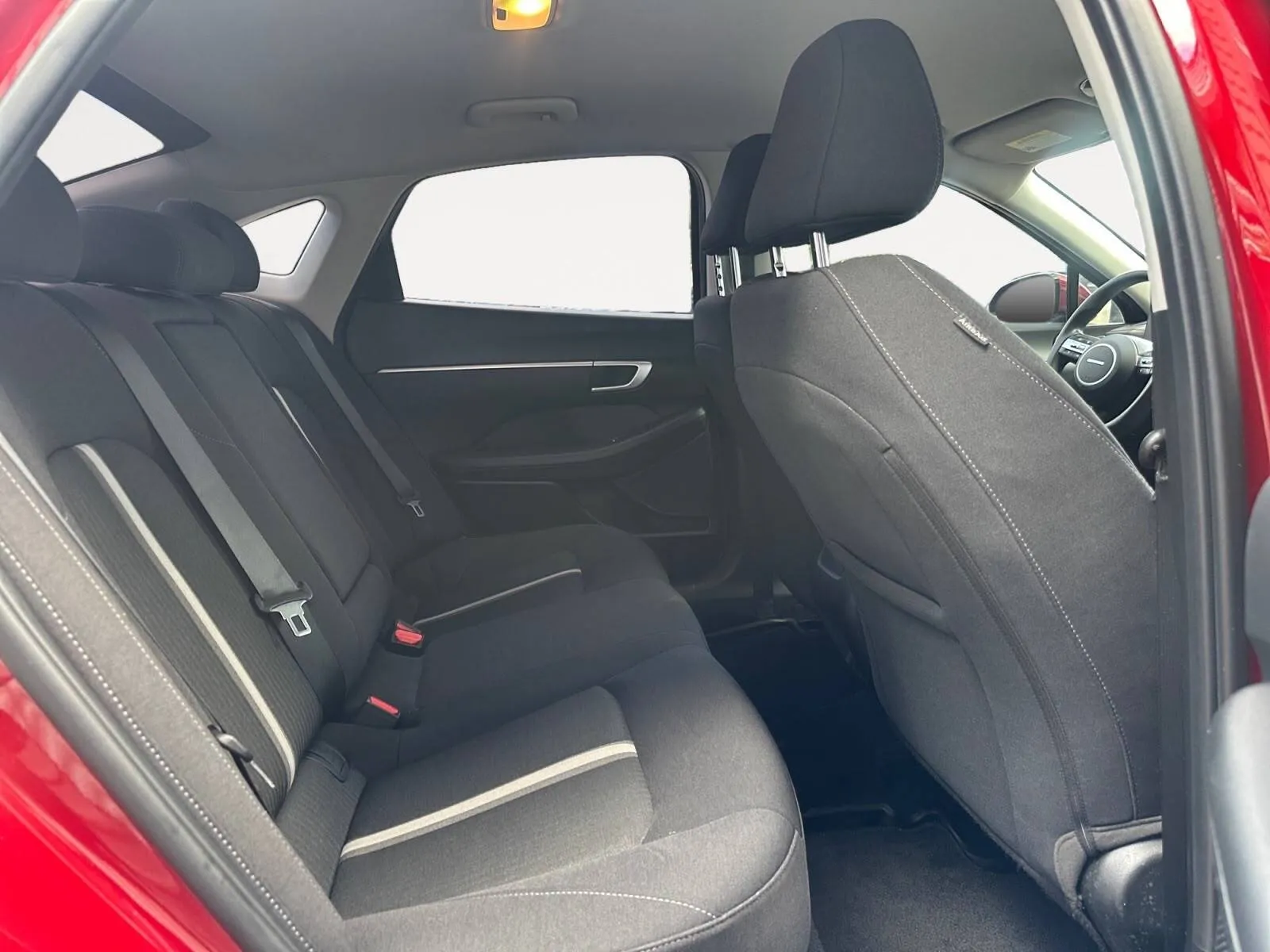 Hyundai Sonata photo 22