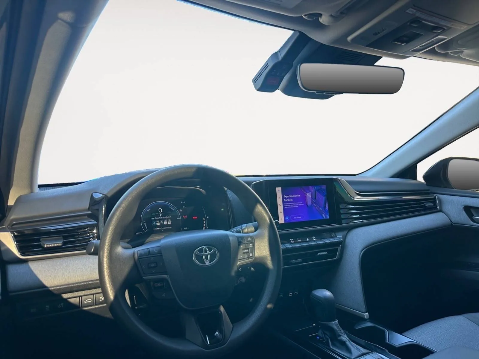 Toyota Camry photo 21