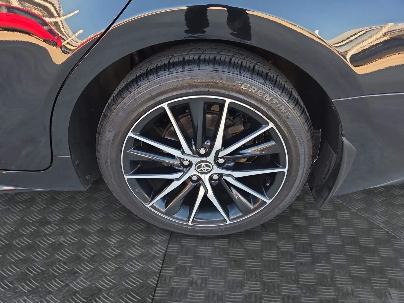 Toyota Camry photo 14